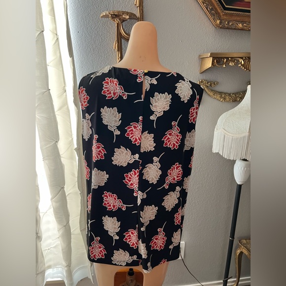 Calvin Klein blouse - Picture 5 of 5